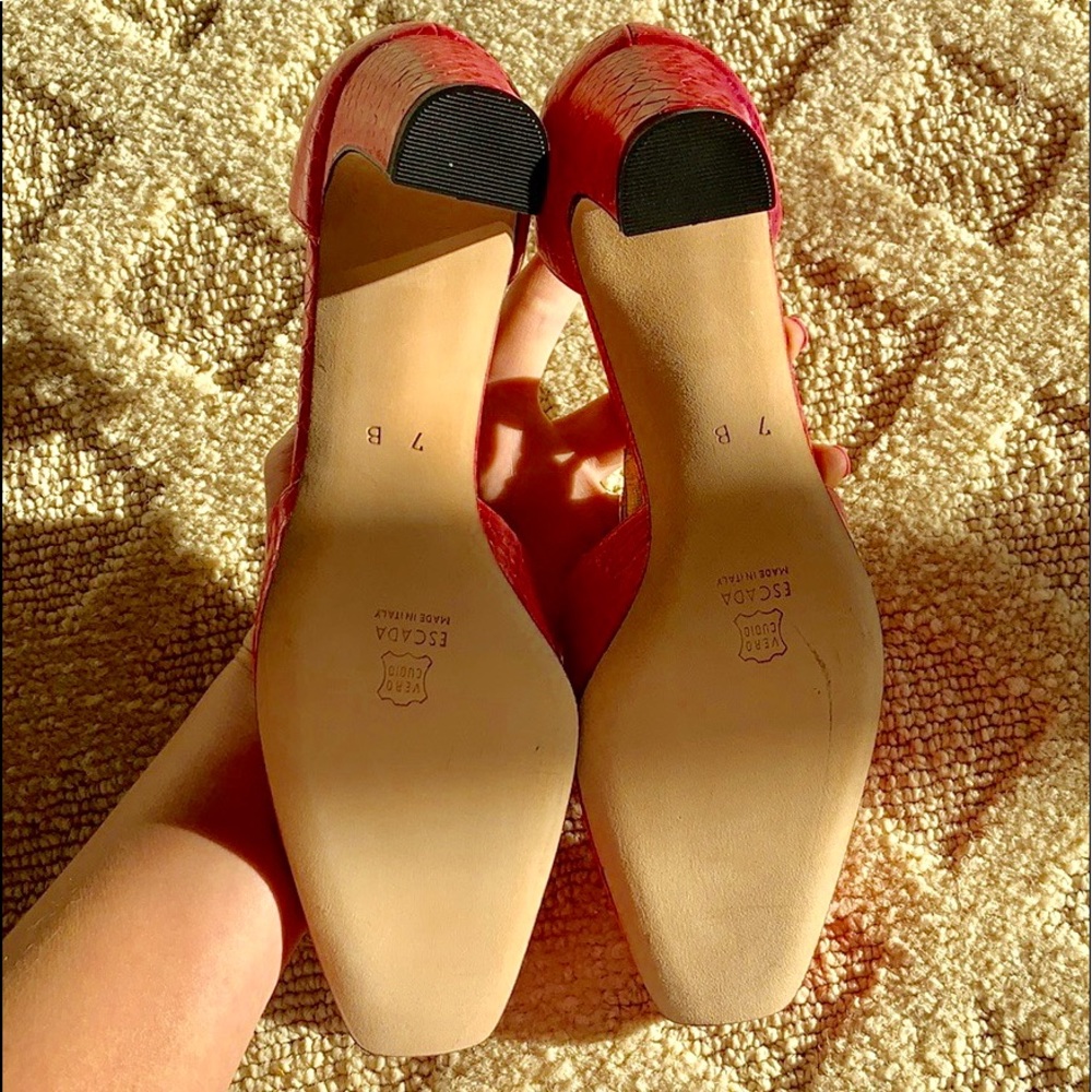 Fuschia Python Pumps with T-Strap - Picture 4 of 4